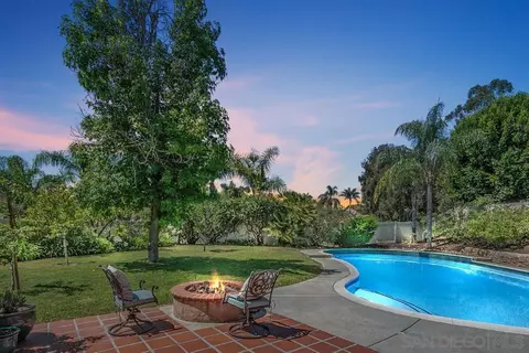 12787 Cherrywood St, Poway, CA 92064 photo 4