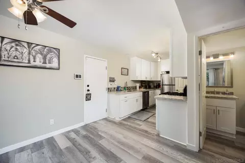 1192 Madera Ln, Vista, CA 92084 photo 7