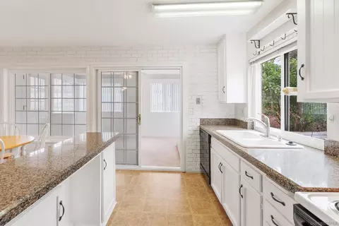14538 Dehia St, Poway, CA 92064 photo 8