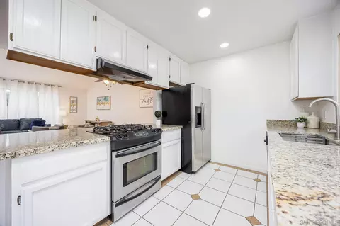 8866 Lamar St UNIT 4, Spring Valley, CA 91977 photo 13
