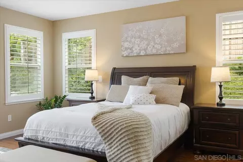 Bedroom - 368 Tom Mcguinness Jr Cir, Fallbrook, CA 92028 photo 2 of 5