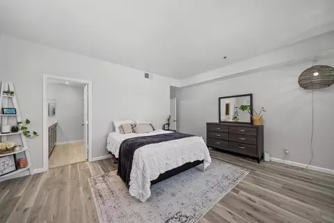 2445 Brant St #413, San Diego, CA 92101 photo 14