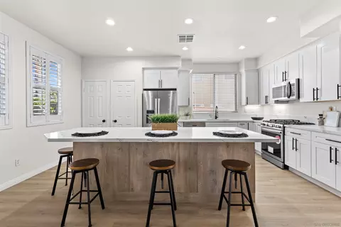 1445 Autumn Hills Dr, Chula Vista, CA 91913