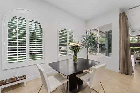 Dining - 7164 Sitio Corazon, Carlsbad, CA 92009 photo 3 of 3