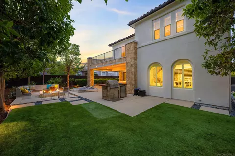 Exterior - 7164 Sitio Corazon, Carlsbad, CA 92009 photo 7 of 14