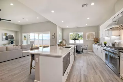 15110 Larchmont St, Poway, CA 92064 photo 8