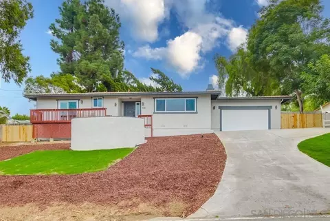 1091 Vale View Dr, Vista, CA 92081