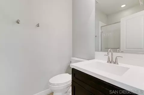 Bath - 7141 Sitio Corazon, Carlsbad, CA 92009 photo 5 of 6