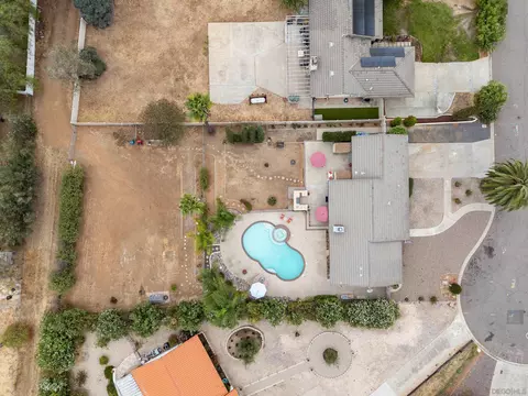 View/Area - 23812 Oak Meadow Dr, Ramona, CA 92065 photo 1 of 2
