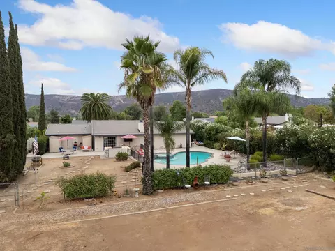 Exterior - 23812 Oak Meadow Dr, Ramona, CA 92065 photo 10 of 10