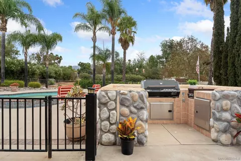Exterior - 23812 Oak Meadow Dr, Ramona, CA 92065 photo 3 of 10