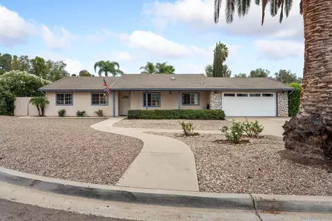 Exterior - 23812 Oak Meadow Dr, Ramona, CA 92065 photo 4 of 10