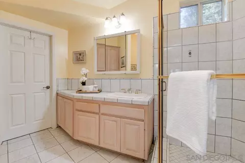1133 Emerald Heights Rd, El Cajon, CA 92020 photo 21