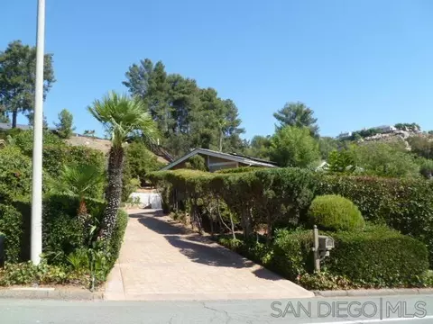 2008 Hidden Springs Dr, El Cajon, CA 92019