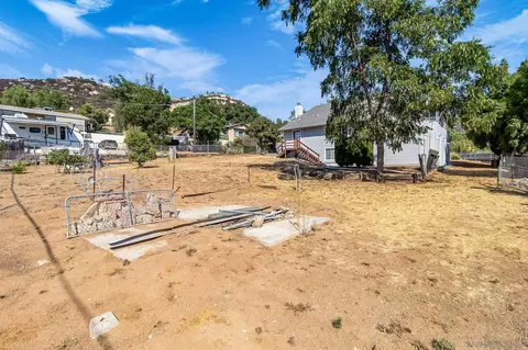 1380 Wenatchee Ave, El Cajon, CA 92021 photo 46