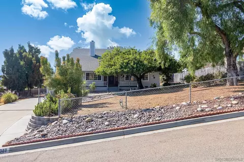 1380 Wenatchee Ave, El Cajon, CA 92021 photo 2