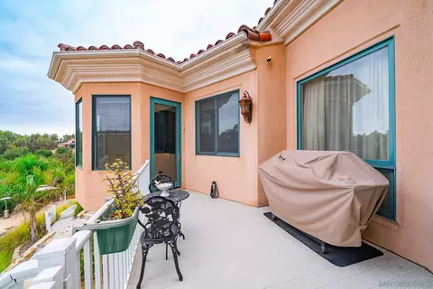2025 N Stage Ter, Fallbrook, CA 92028 photo 17