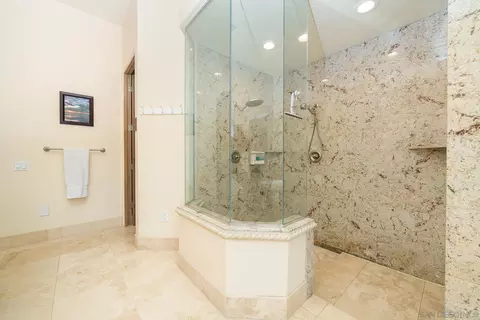 2025 N Stage Ter, Fallbrook, CA 92028 photo 30