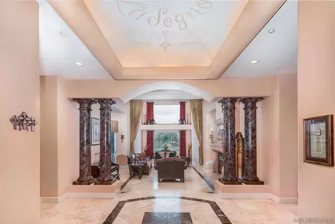 2025 N Stage Ter, Fallbrook, CA 92028 photo 11