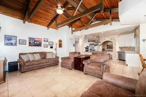 2025 N Stage Ter, Fallbrook, CA 92028 photo 25