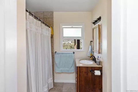 Bath - 5568 Hamill Ave, San Diego, CA 92120 photo 2 of 2