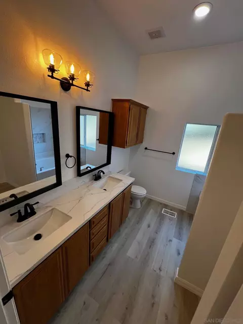 Bath - 8016 Pine Blvd, Pine Valley, CA 91962 photo 1 of 3