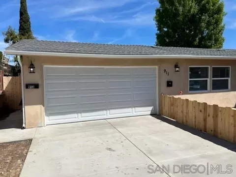 Exterior - 911-913 Rangeview St, Spring Valley, CA 91977 photo 1 of 3