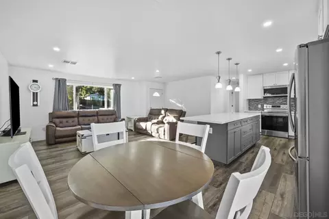 Dining - 4647 Park Ln, Alpine, CA 91901 photo 1 of 2