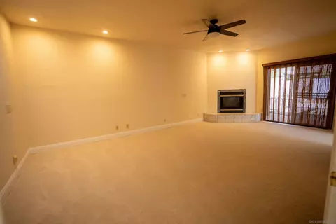 Living - 1524 Todos Santos, Fallbrook, CA 92028 photo 5 of 5