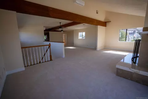 Living - 1524 Todos Santos, Fallbrook, CA 92028 photo 4 of 5