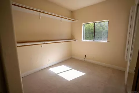 Bedroom - 1524 Todos Santos, Fallbrook, CA 92028 photo 4 of 8
