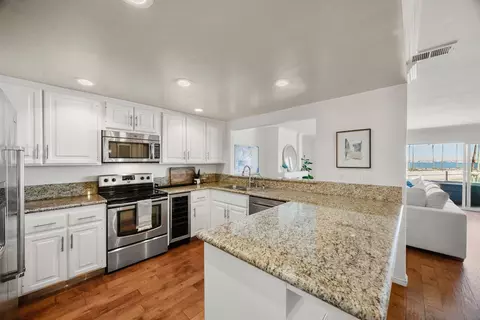 36 Montego Ct, Coronado, CA 92118 photo 7