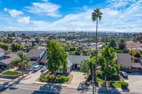 View/Area - 716 E J St, Chula Vista, CA 91910 photo 1 of 9
