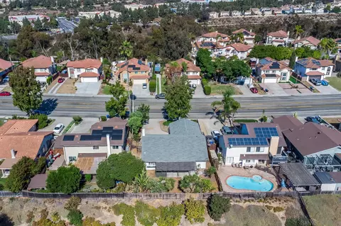 View/Area - 716 E J St, Chula Vista, CA 91910 photo 4 of 9