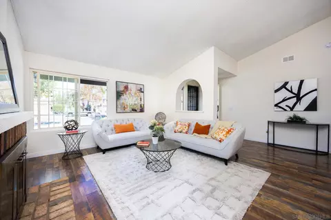 Living - 716 E J St, Chula Vista, CA 91910 photo 1 of 3