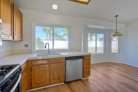 31192 Lahontan St, Temecula, CA 92592 photo 19