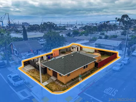 806 S 28th St, San Diego, CA 92113