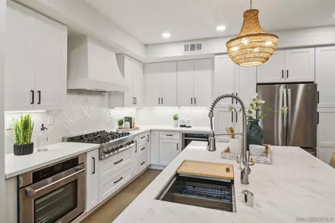 Kitchen - 892 Piovana Ct, Carlsbad, CA 92011 photo 8 of 10