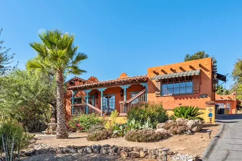 8873 Golf Dr, Spring Valley, CA 91977