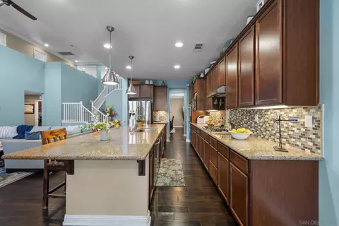 Kitchen - 5538 Lipizzaner Cir, Oceanside, CA 92057 photo 3 of 4