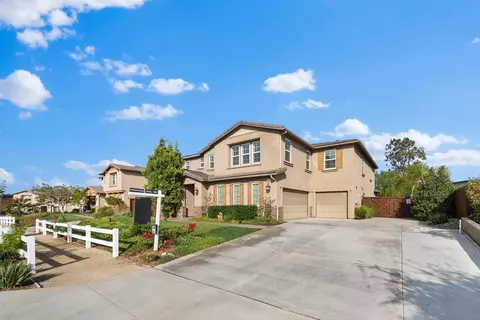 Exterior - 5538 Lipizzaner Cir, Oceanside, CA 92057 photo 17 of 18