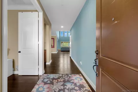 Entry Way - 5538 Lipizzaner Cir, Oceanside, CA 92057 photo 1 of 9