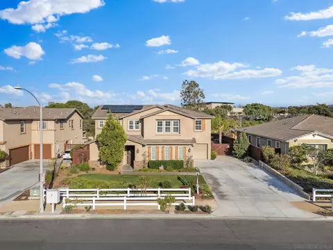 View/Area - 5538 Lipizzaner Cir, Oceanside, CA 92057 photo 2 of 9