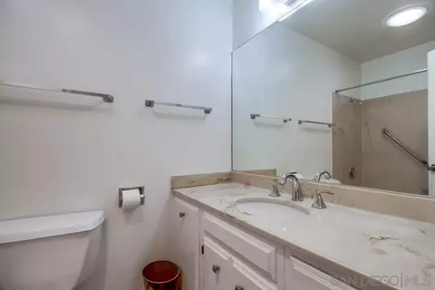 Bath - 220 B Ave, Coronado, CA 92118 photo 2 of 4