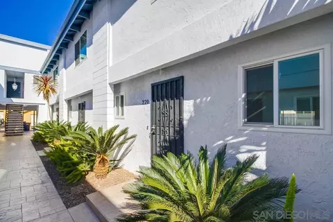 Exterior - 220 B Ave, Coronado, CA 92118 photo 1 of 5