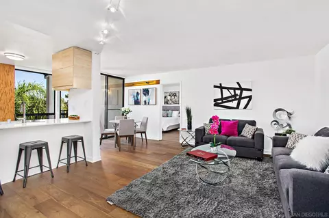 6924 Hyde Park Dr #321, San Diego, CA 92119