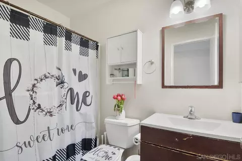 Bath - 10157 Carefree Dr, Santee, CA 92071 photo 1 of 1