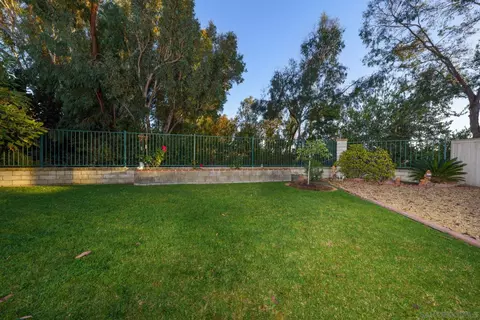 Exterior - 528 Lupine Way, Oceanside, CA 92057 photo 4 of 13