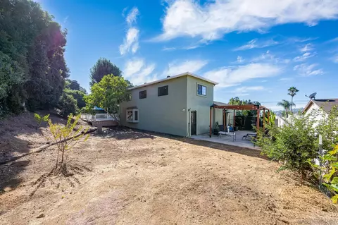 9259 Brookside Cir, Spring Valley, CA 91977 photo 35