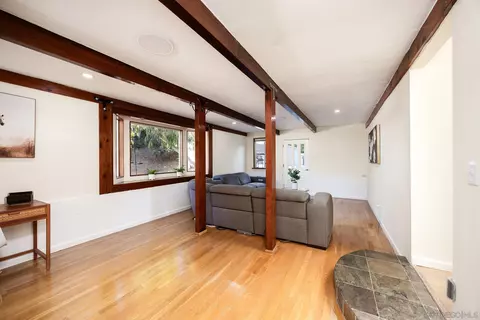 9259 Brookside Cir, Spring Valley, CA 91977 photo 13